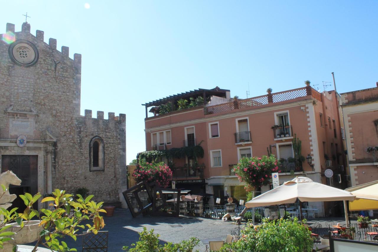 Casa Antica Savoia Apartment Taormina Luaran gambar